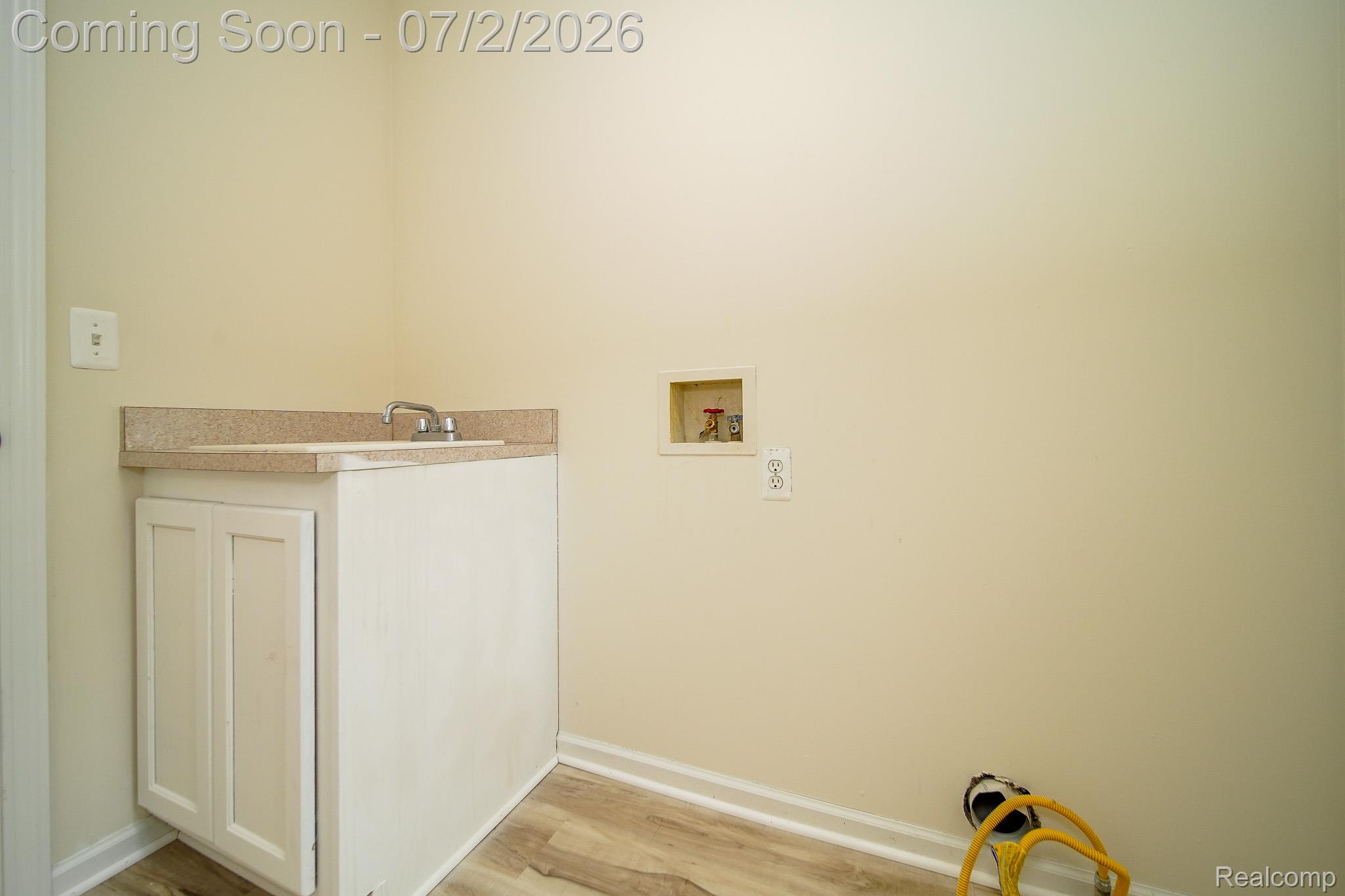 5558 Bedell Road Sterling Heights, MI 48310 - Photo 37 of 77 DDS04931.jpg