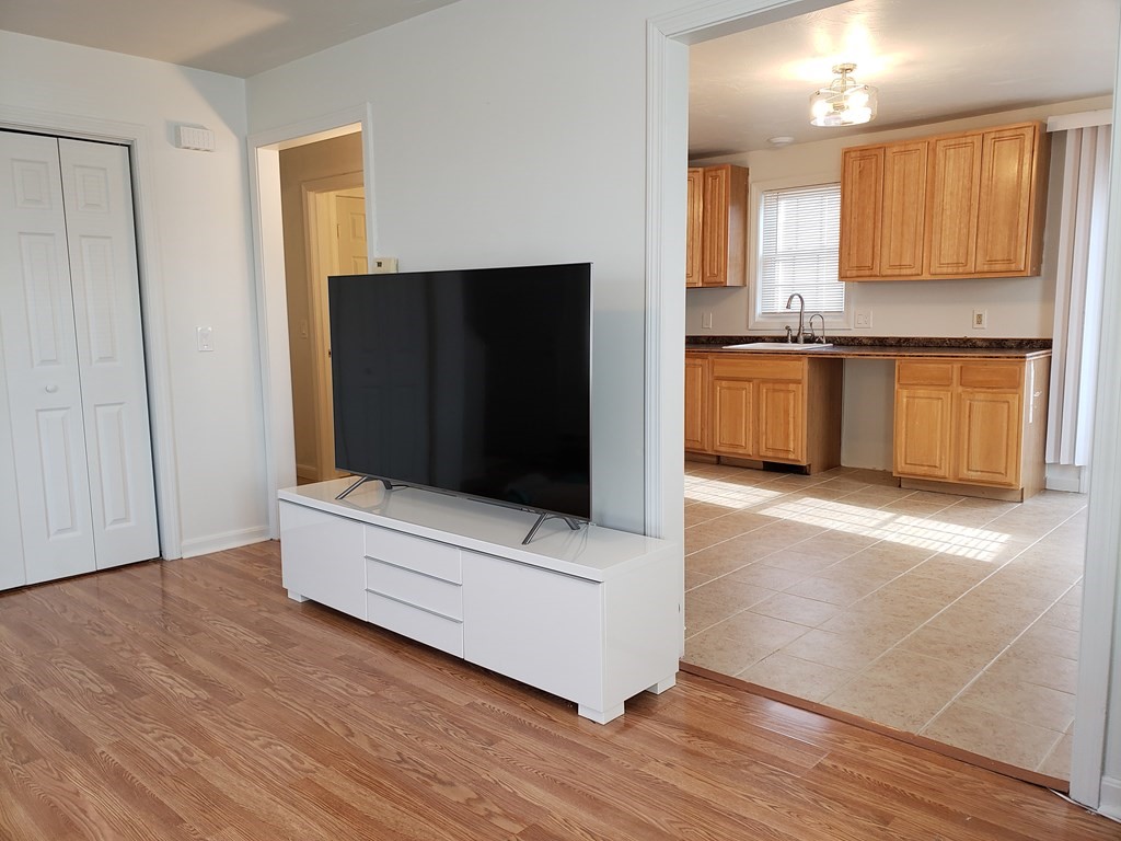 5 Progress Street, Unit 3 Fall River, MA 02721 - Photo 4 of 25