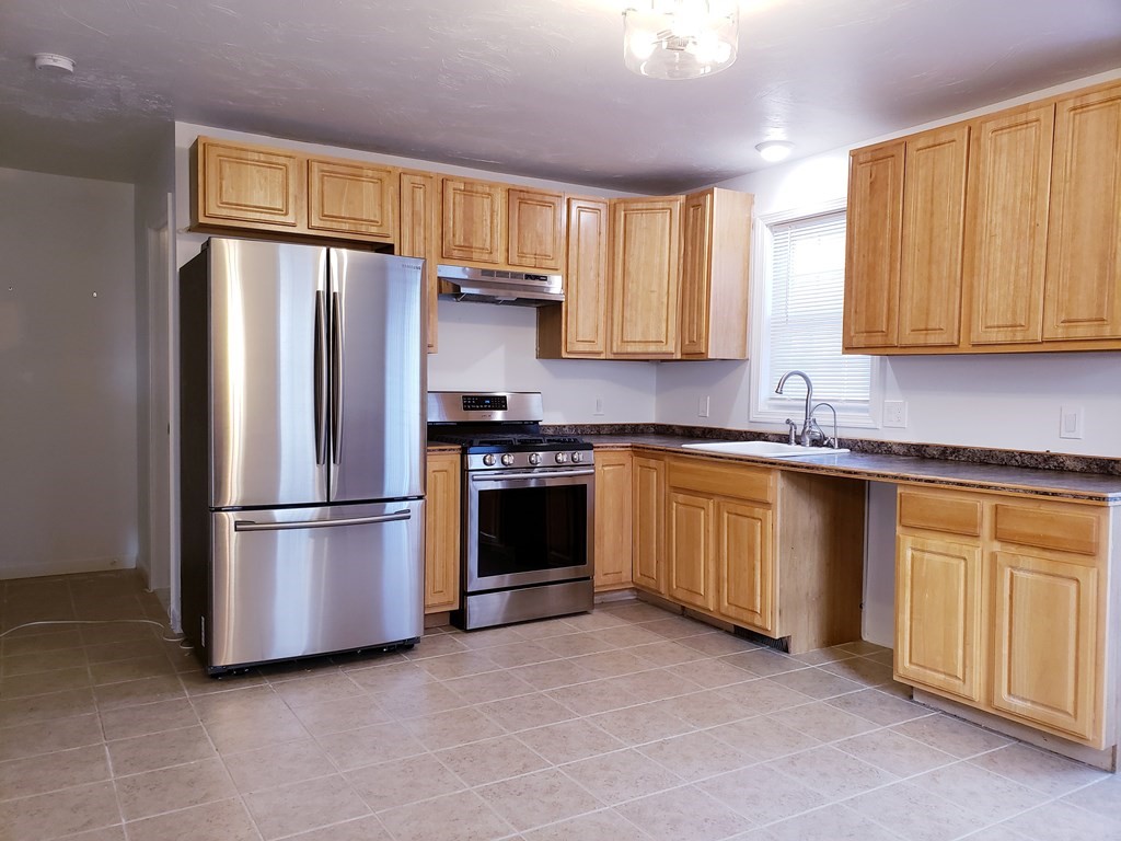 5 Progress Street, Unit 3 Fall River, MA 02721 - Photo 7 of 25