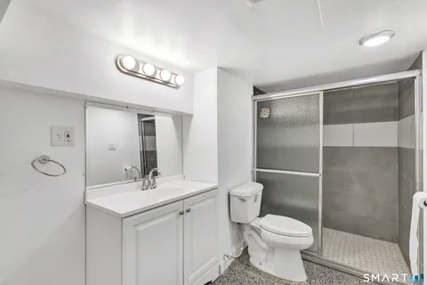 $659,000 | 44 Woodlawn Terrace, Meriden, CT 06450