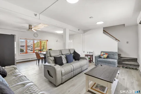 $659,000 | 44 Woodlawn Terrace, Meriden, CT 06450