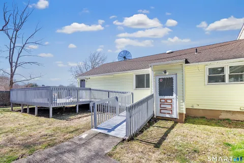 $659,000 | 44 Woodlawn Terrace, Meriden, CT 06450