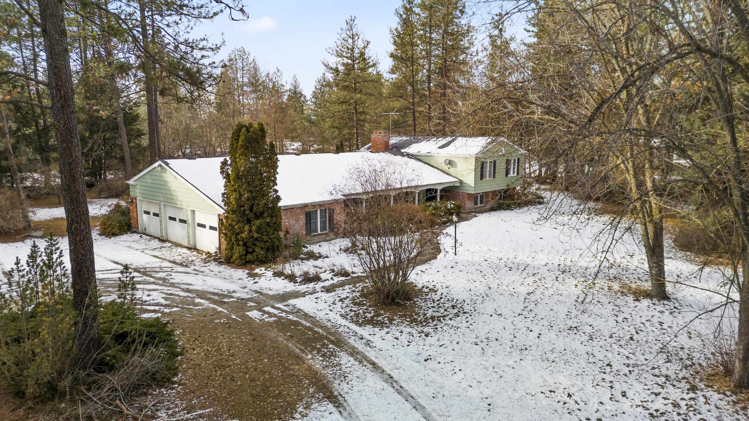 12512 South Gardner Road Cheney, WA 99004 - Photo 1 of 50