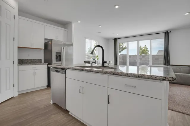 $599,999 | 15455 Folktale Way, Lathrop, CA 95330