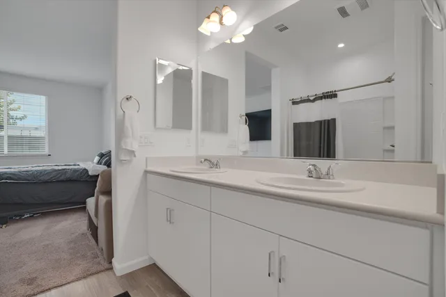 $599,999 | 15455 Folktale Way, Lathrop, CA 95330