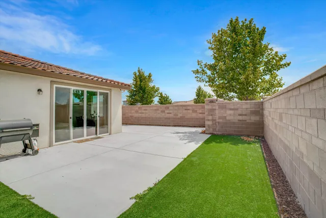 $599,999 | 15455 Folktale Way, Lathrop, CA 95330