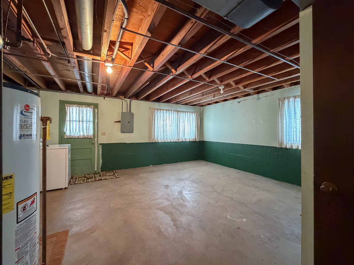 824 North Harrow Court Addison, IL 60101 - Photo 16 of 20