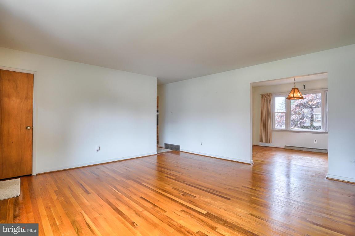 2042 Stone Mill Road Lancaster, PA 17603 - Photo 4 of 30 Gallery Image 4