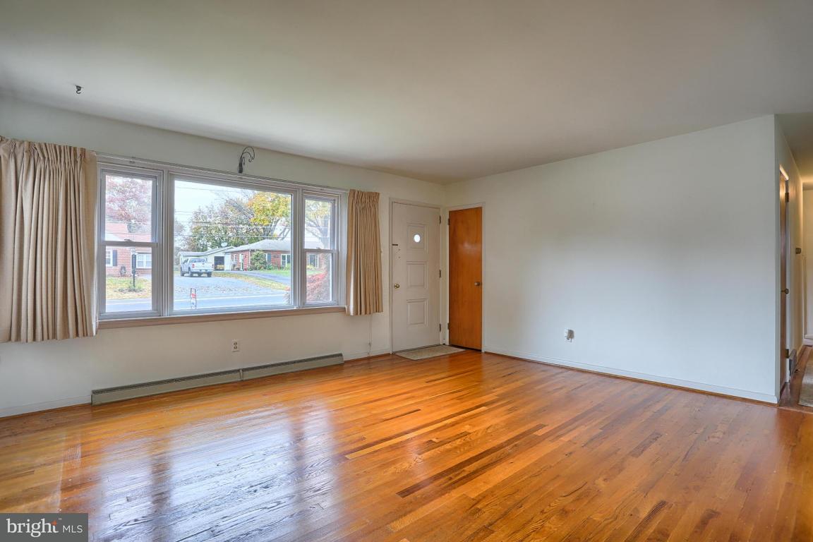 2042 Stone Mill Road Lancaster, PA 17603 - Photo 5 of 30 Gallery Image 5