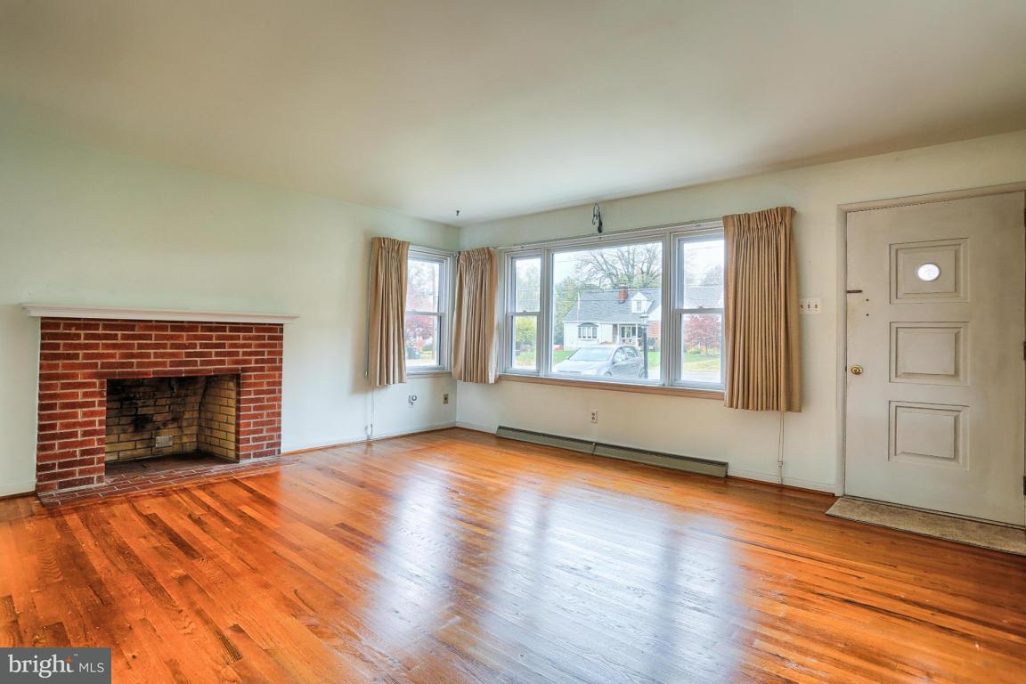 2042 Stone Mill Road Lancaster, PA 17603 - Photo 6 of 30 Gallery Image 6