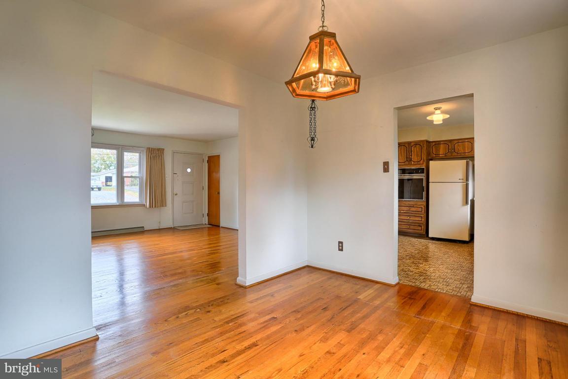 2042 Stone Mill Road Lancaster, PA 17603 - Photo 8 of 30 Gallery Image 8