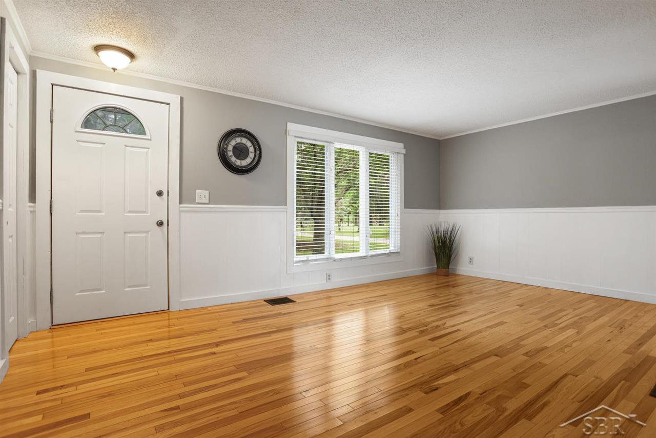1315 South Orr Road Hemlock, MI 48626 - Photo 5 of 47 50048872-4.JPG