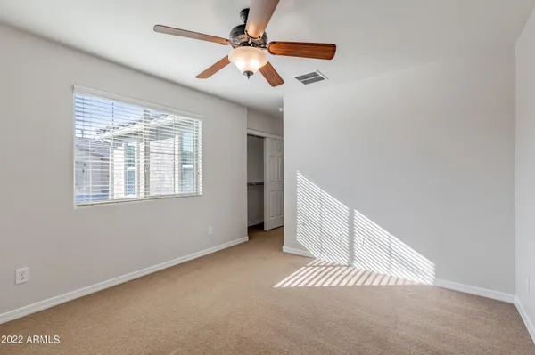 $2,600 | 3983 East Cat Balue Drive, Phoenix, AZ 85050
