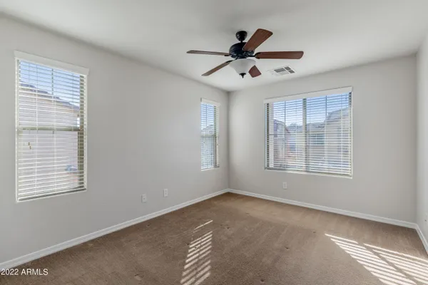 $2,600 | 3983 East Cat Balue Drive, Phoenix, AZ 85050