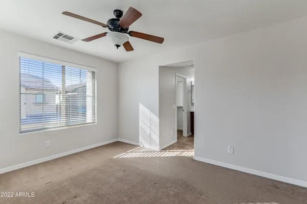 $2,600 | 3983 East Cat Balue Drive, Phoenix, AZ 85050