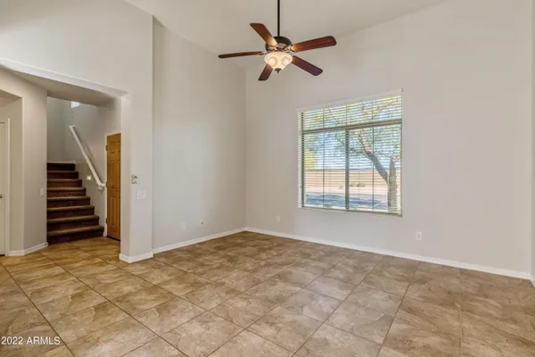 $2,600 | 3983 East Cat Balue Drive, Phoenix, AZ 85050