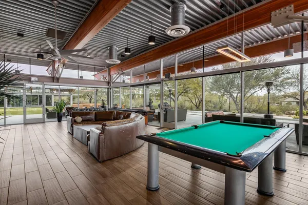 $2,600 | 3983 East Cat Balue Drive, Phoenix, AZ 85050