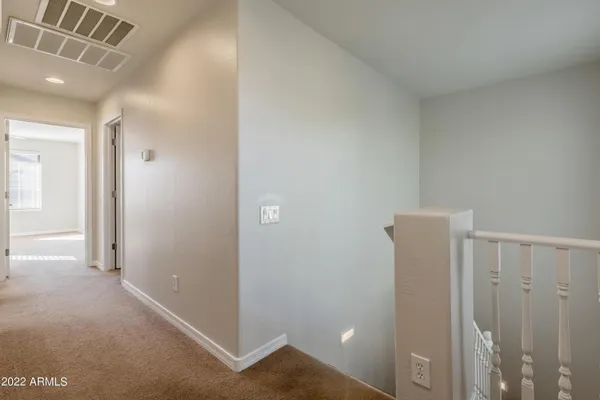 $2,600 | 3983 East Cat Balue Drive, Phoenix, AZ 85050