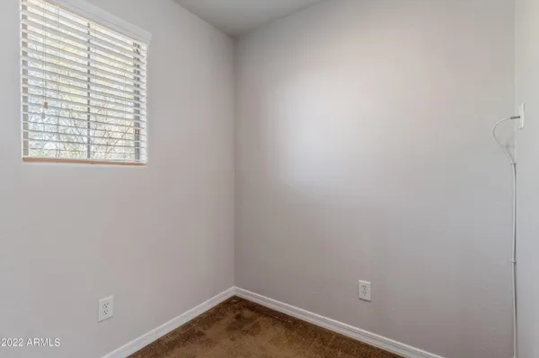 $2,600 | 3983 East Cat Balue Drive, Phoenix, AZ 85050