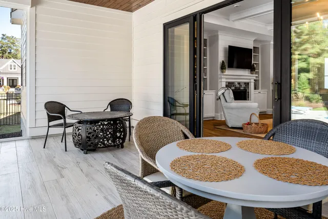 $988,000 | 9362 Orange Manor Court Northeast, Leland, NC 28451