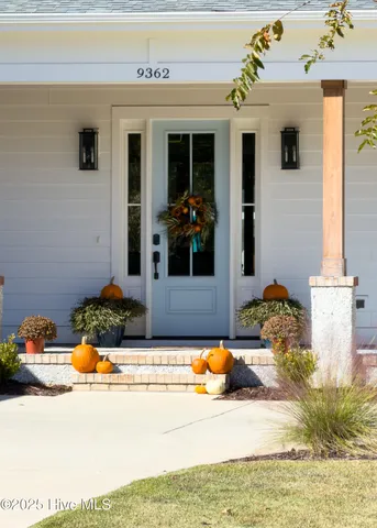 $988,000 | 9362 Orange Manor Court Northeast, Leland, NC 28451