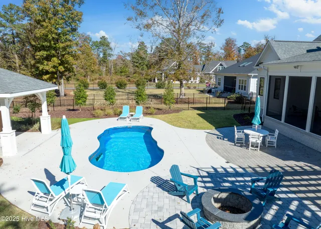 $988,000 | 9362 Orange Manor Court Northeast, Leland, NC 28451