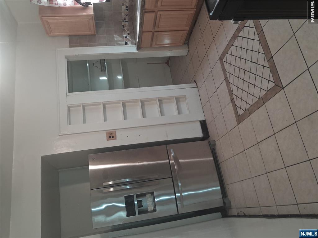 19 Bayview Avenue, Unit 2 Newark, NJ 07112 - Photo 13 of 19