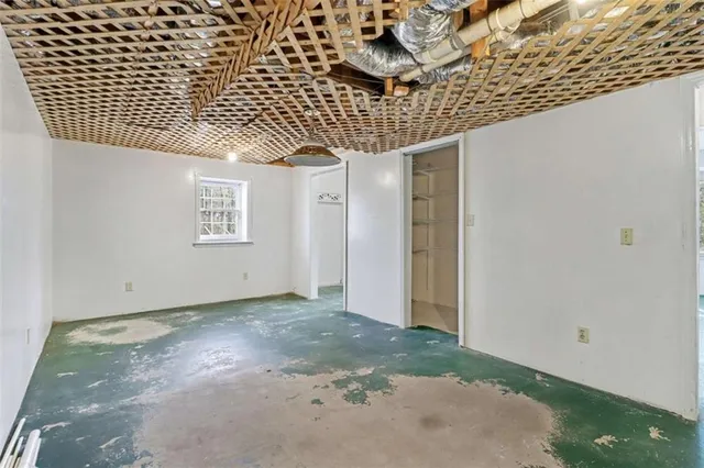 $317,500 | 3643 John Carrol Drive, Decatur, GA 30034