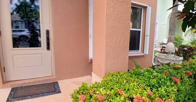 $635,000 | 1124 Rialto Drive, Boynton Beach, FL 33436