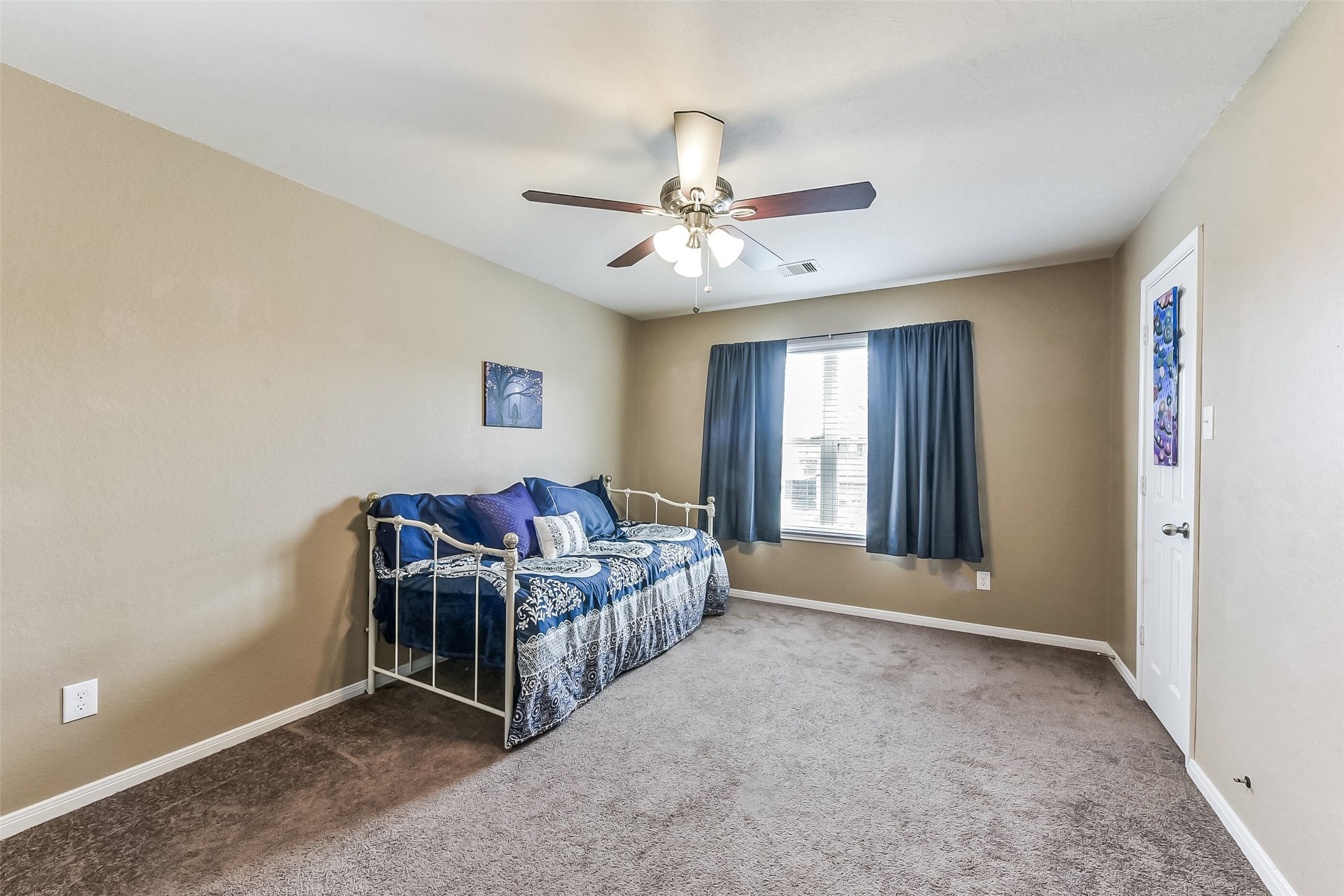 29418 Ridge Clearing Trail Spring, TX 77386 - Photo 24 of 37 a living room with furniture and a window