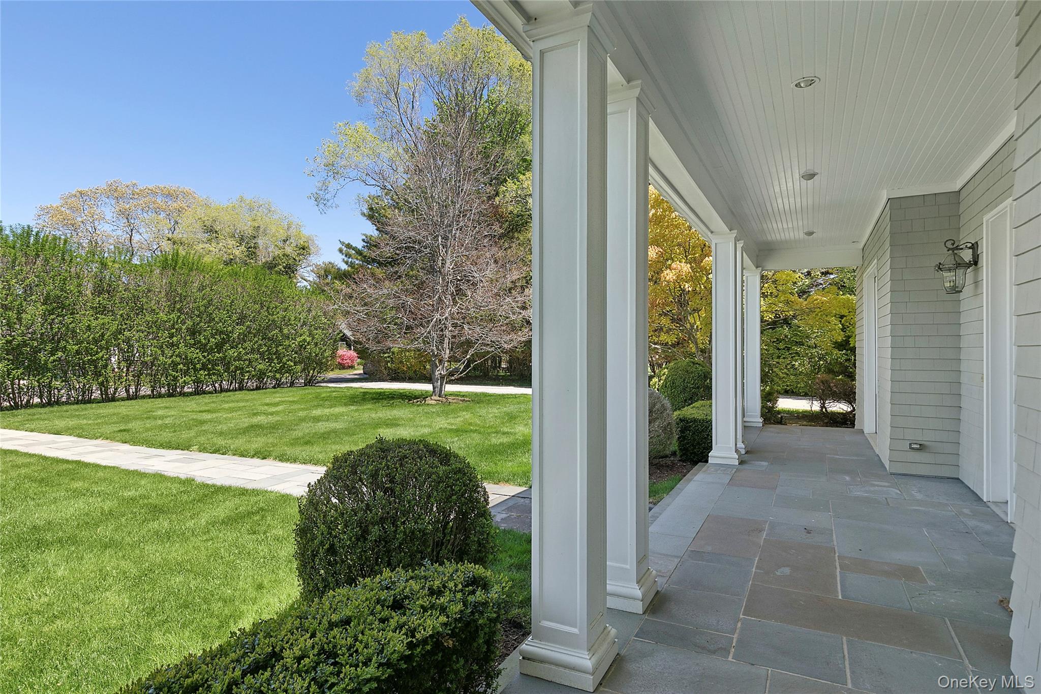 41 Edgewood Avenue Bridgehampton, NY 11932 - Photo 19 of 21