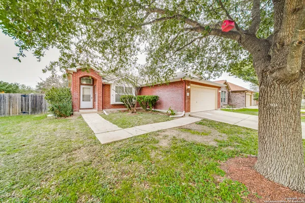 $1,750 | 353 Placid Meadow, New Braunfels, TX 78130