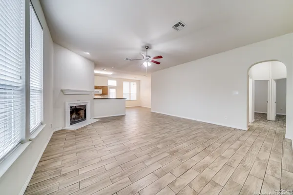 $1,750 | 353 Placid Meadow, New Braunfels, TX 78130