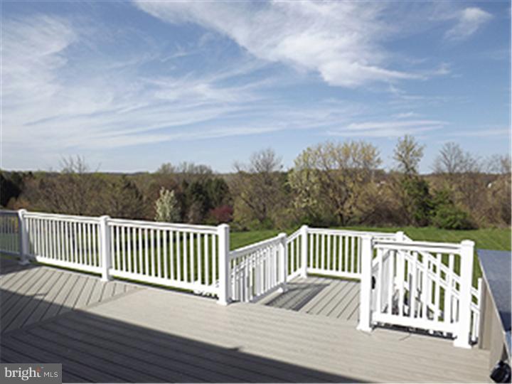 105 Chalfont Road Kennett Square, PA 19348 - Photo 23 of 25 Deck