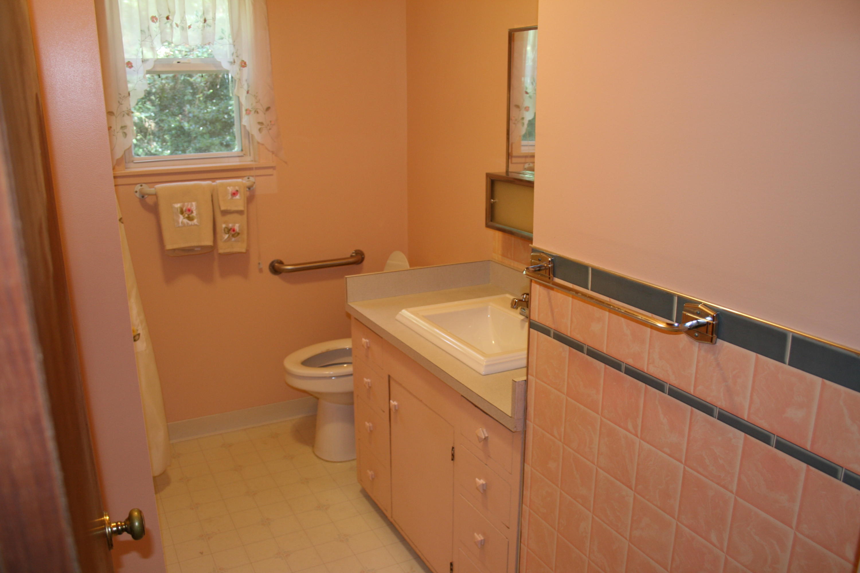 2403 Graham Road Bayside, CA 95524 - Photo 8 of 13 IMG_2822