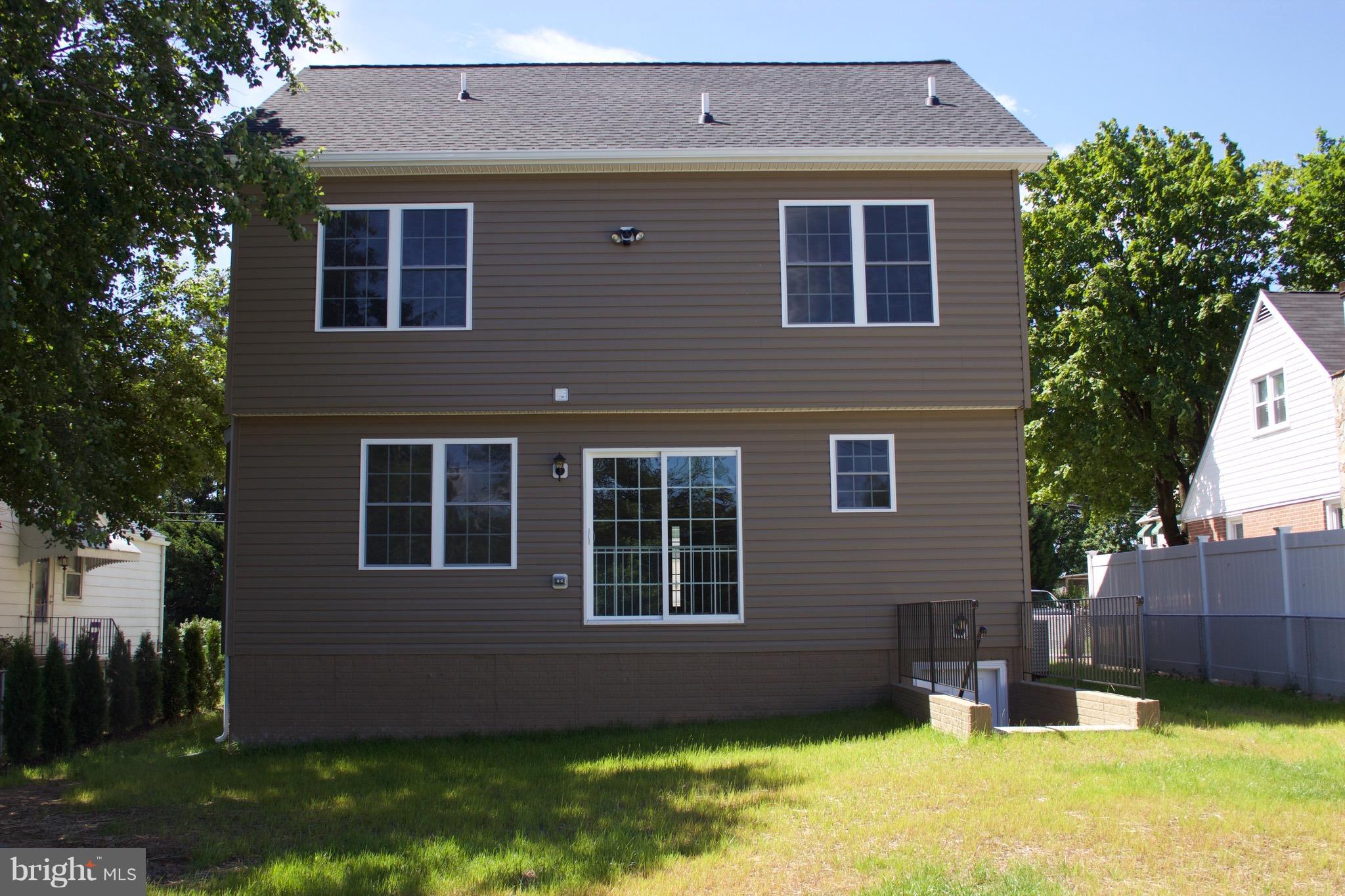 122 Riverside Road Baltimore, MD 21221 - Photo 26 of 26 Exterior (Rear)