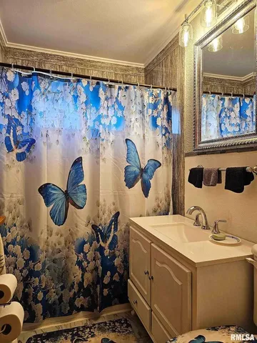 a bathroom with a bathtub