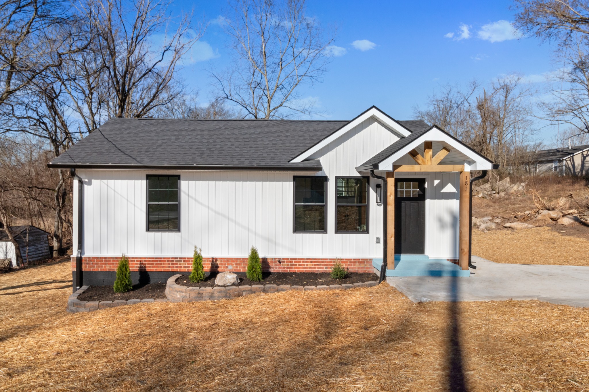 181 Plum Street Clarksville, TN 37042 - Photo 2 of 47 Gallery Image 2