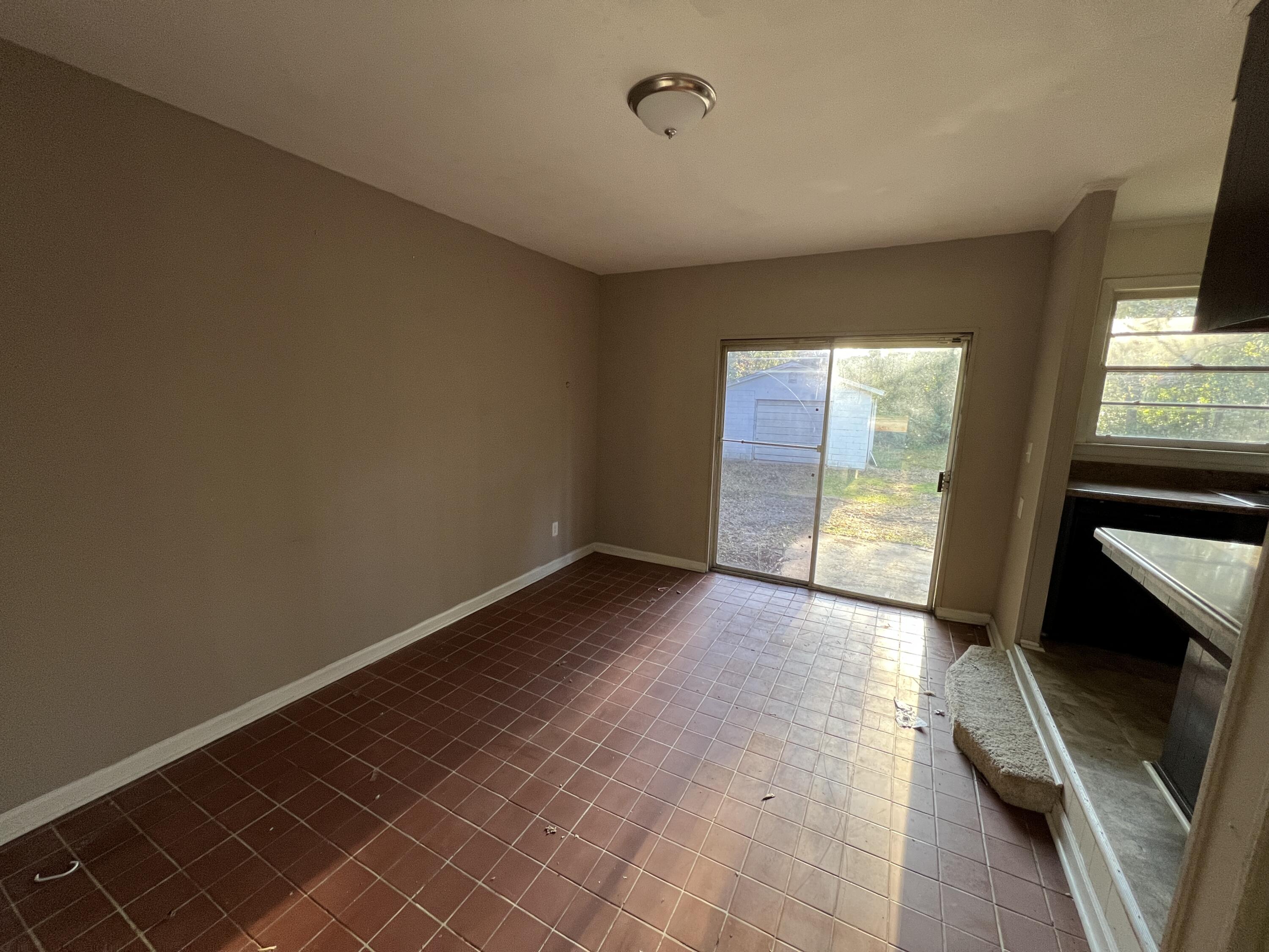 1624 Wylds Road Augusta, GA 30909 - Photo 7 of 17 IMG_3964