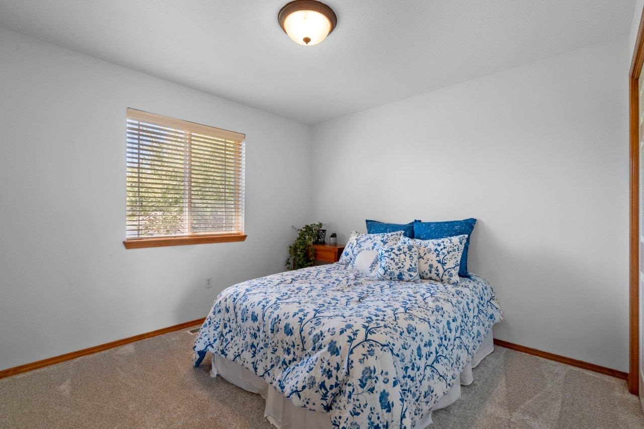 913 East Westcrest Road Colbert, WA 99005 - Photo 17 of 39