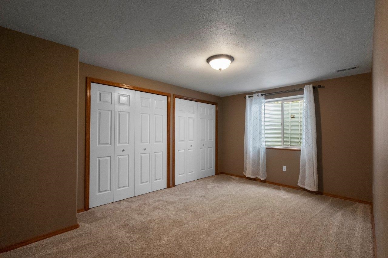 913 East Westcrest Road Colbert, WA 99005 - Photo 28 of 39