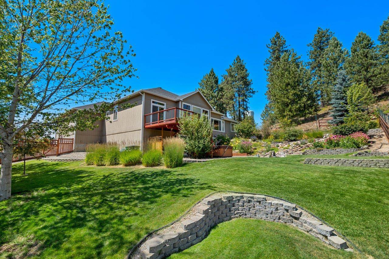 913 East Westcrest Road Colbert, WA 99005 - Photo 37 of 39