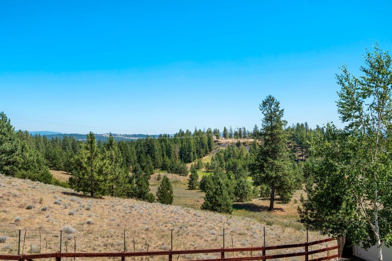 913 East Westcrest Road Colbert, WA 99005 - Photo 39 of 39