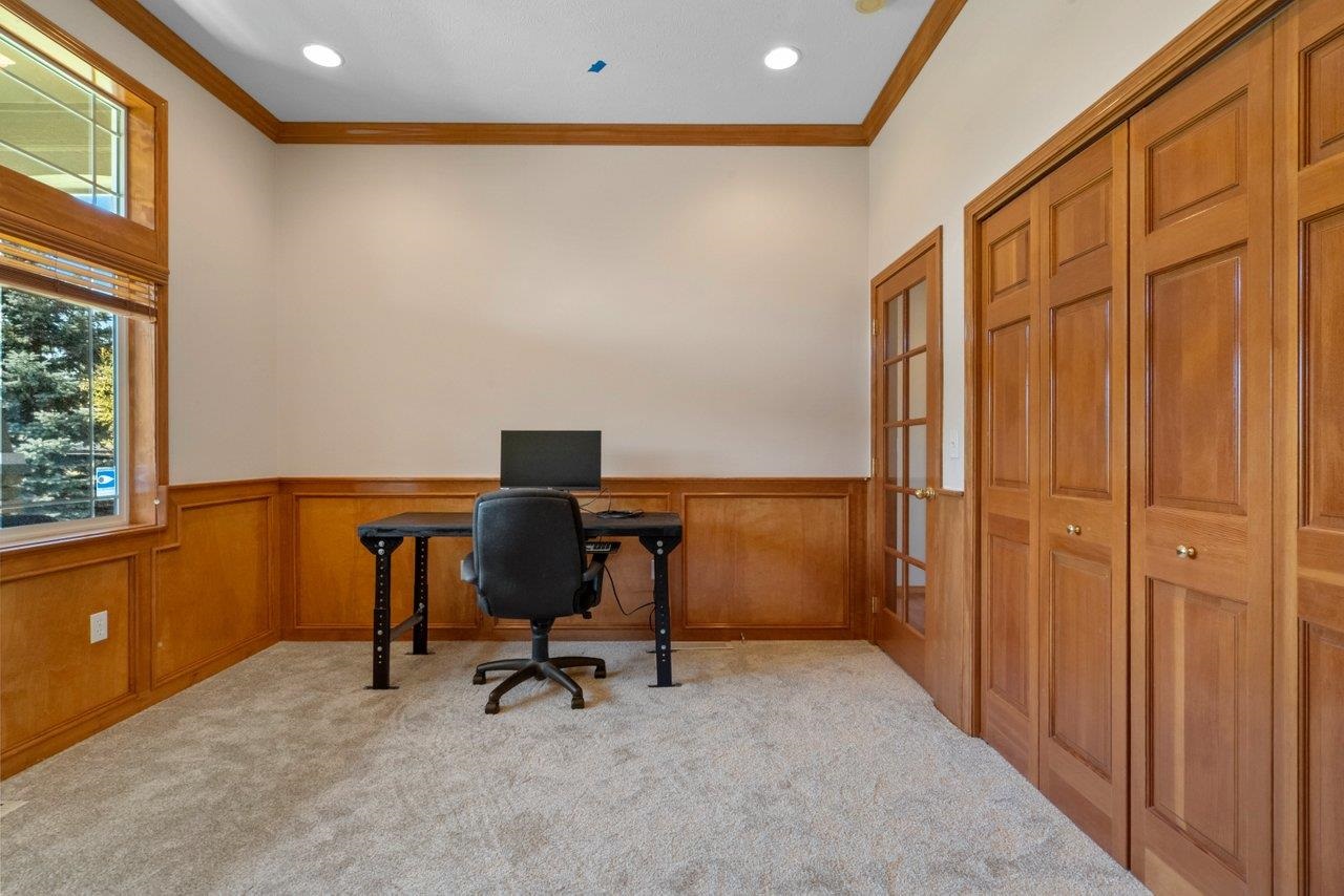 913 East Westcrest Road Colbert, WA 99005 - Photo 8 of 39