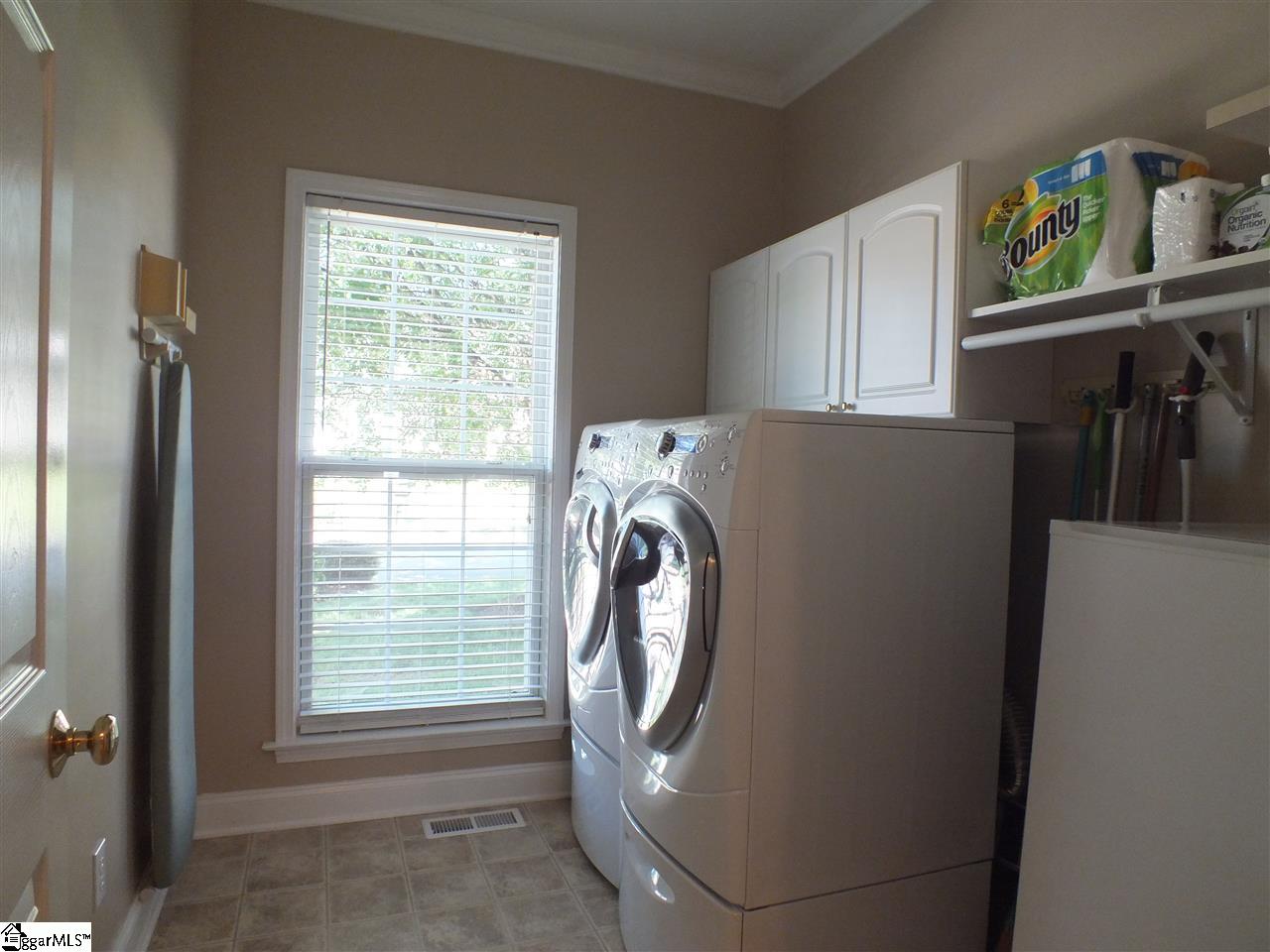 130 Summer Hill Road Simpsonville, SC 29681 - Photo 12 of 36 Gallery Image 12