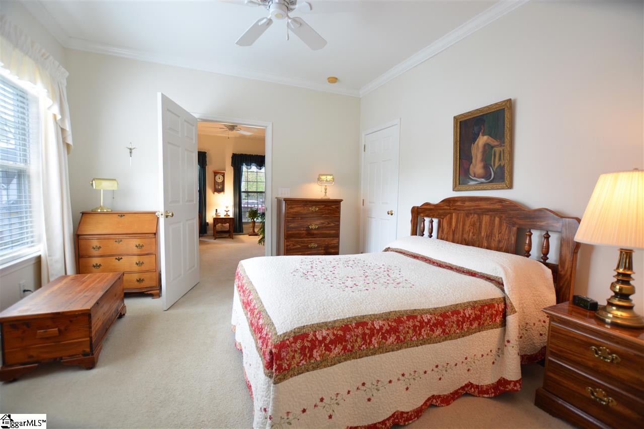 130 Summer Hill Road Simpsonville, SC 29681 - Photo 13 of 36 Gallery Image 13