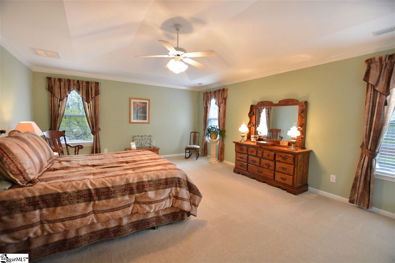 130 Summer Hill Road Simpsonville, SC 29681 - Photo 16 of 36 Gallery Image 16
