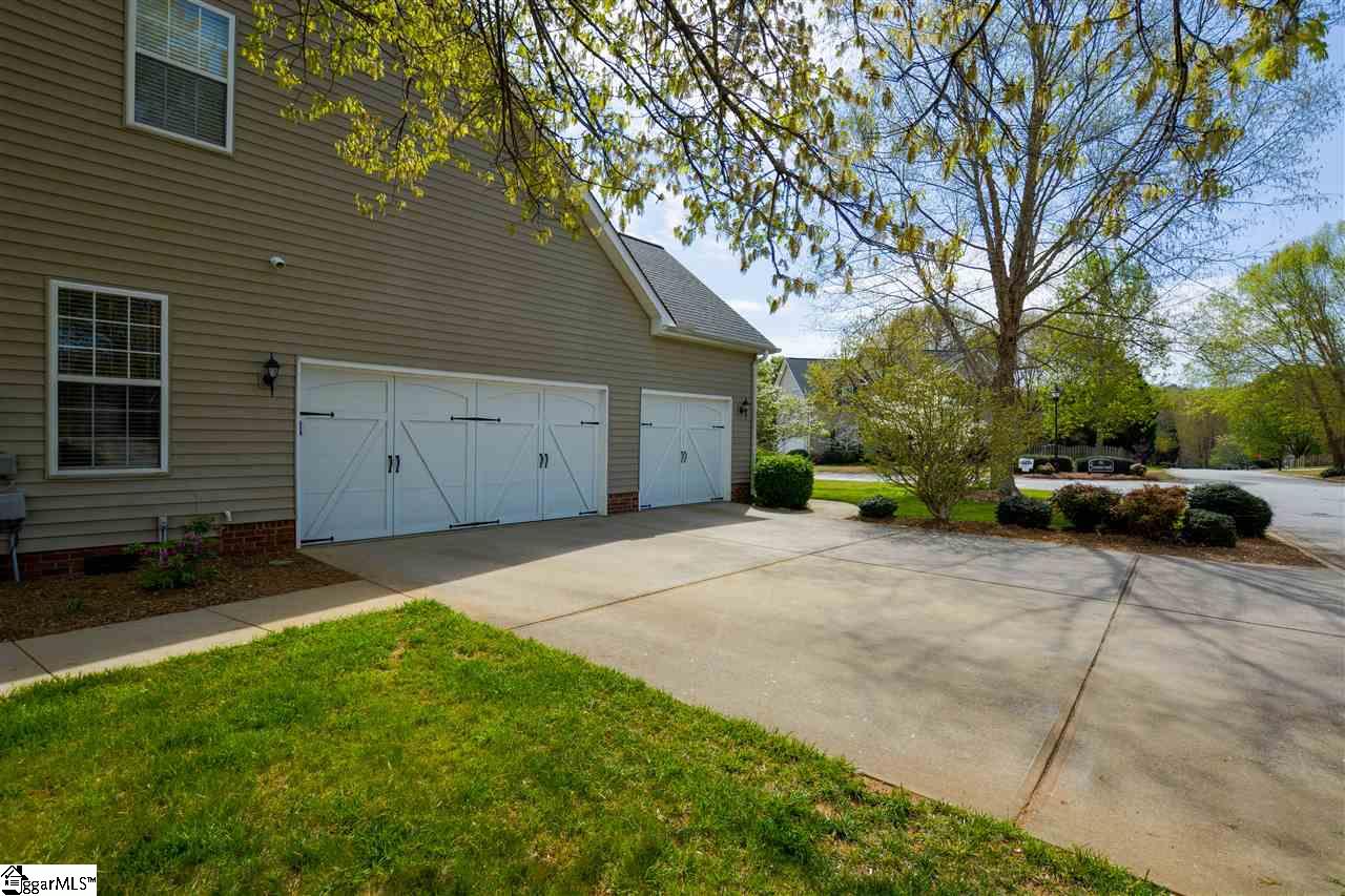 130 Summer Hill Road Simpsonville, SC 29681 - Photo 33 of 36 Gallery Image 33