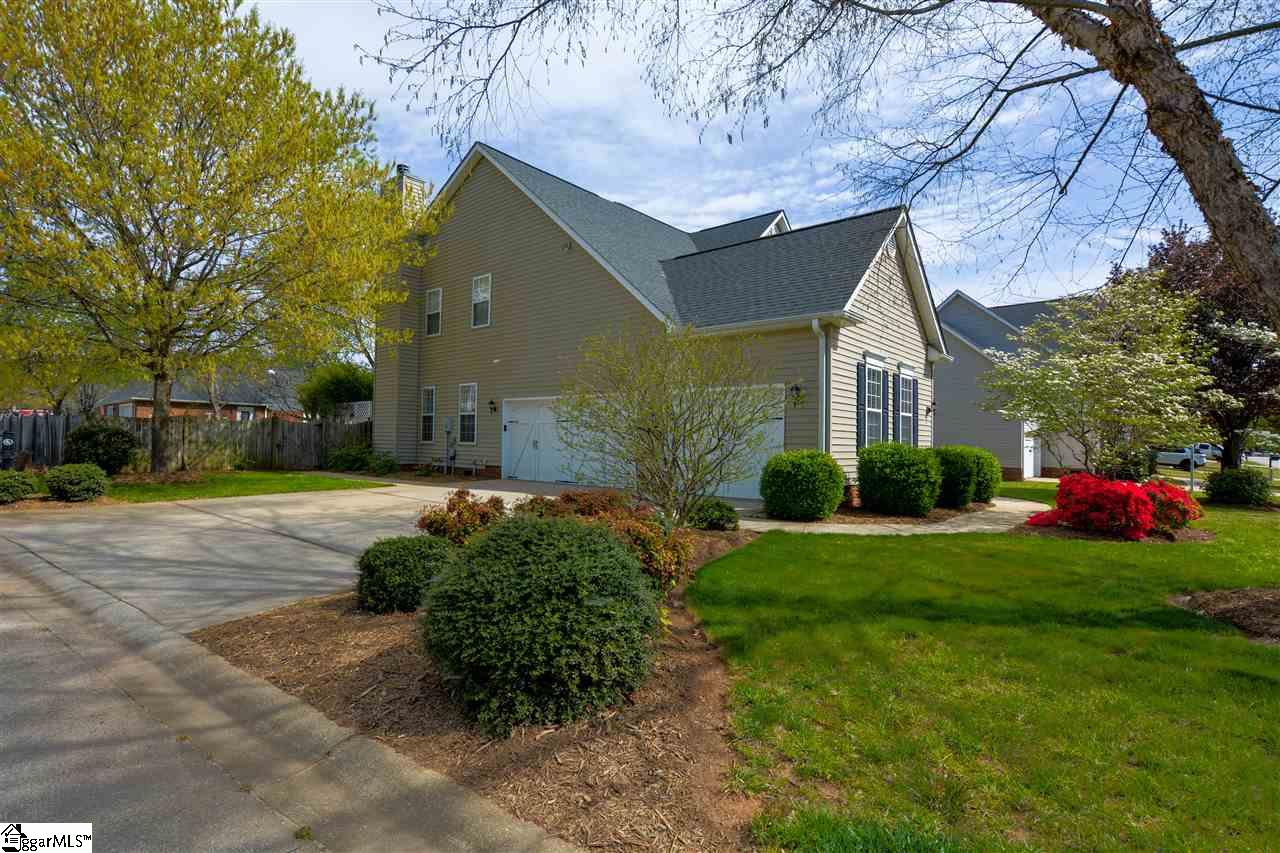 130 Summer Hill Road Simpsonville, SC 29681 - Photo 34 of 36 Gallery Image 34