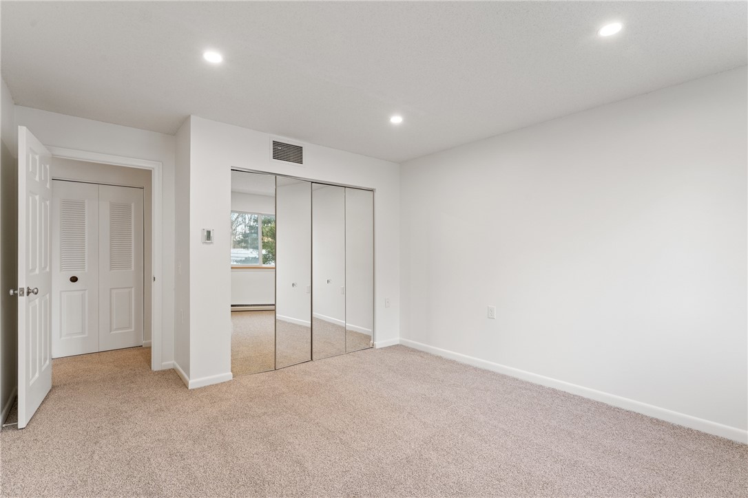 30 Argyle Avenue, Unit 201 Riverside, RI 02915 - Photo 19 of 37